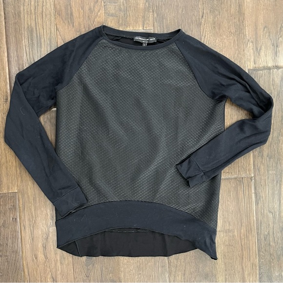 Generation Love Lons Sleeve - Picture 8 of 11